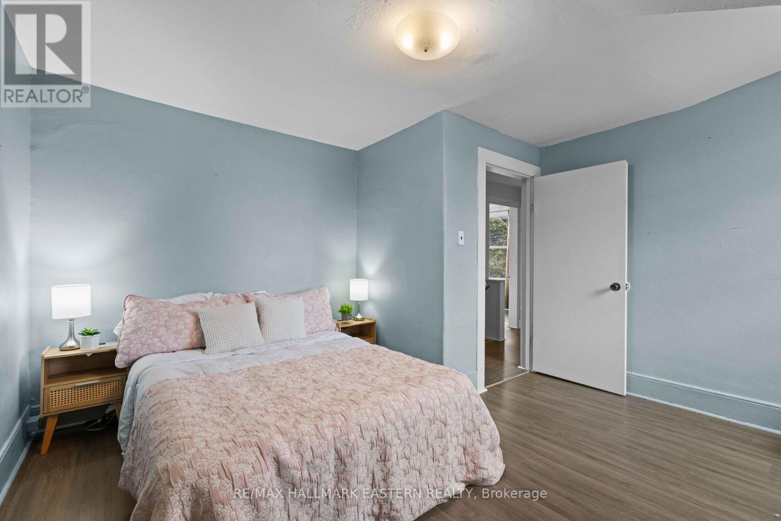 284-288 Brock Street Property Photo 15