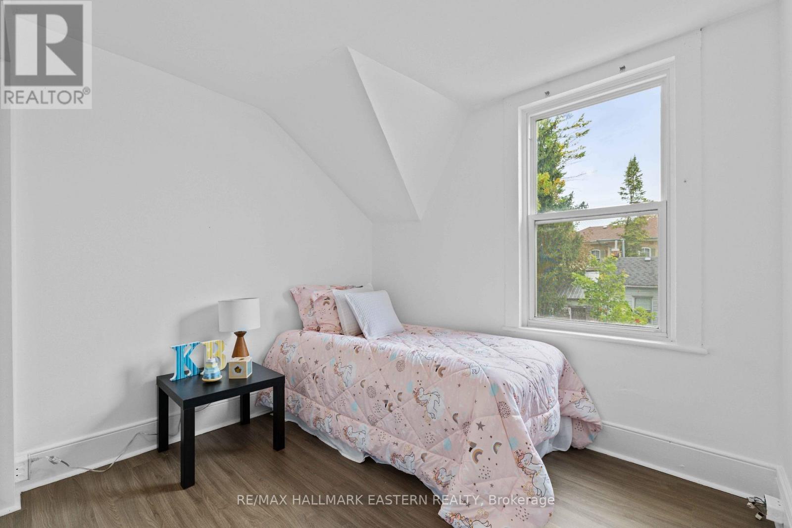 284-288 Brock Street Property Photo 21