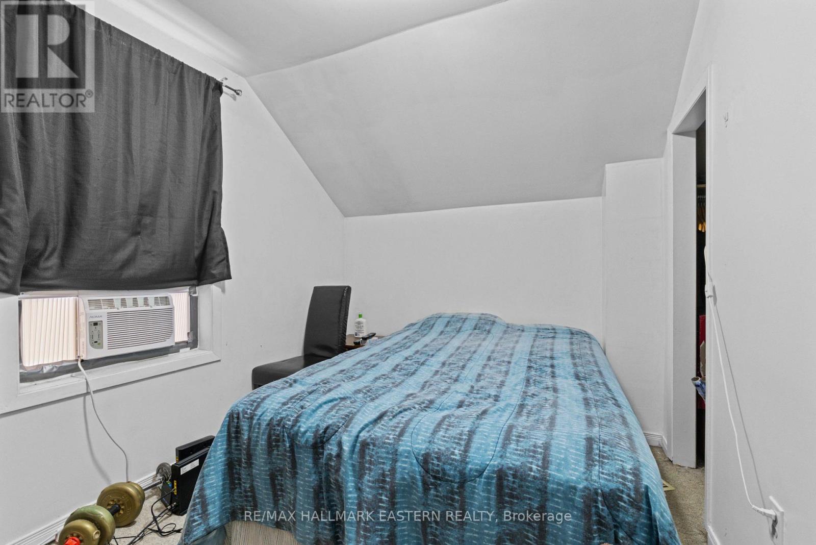 284-288 Brock Street Property Photo 24