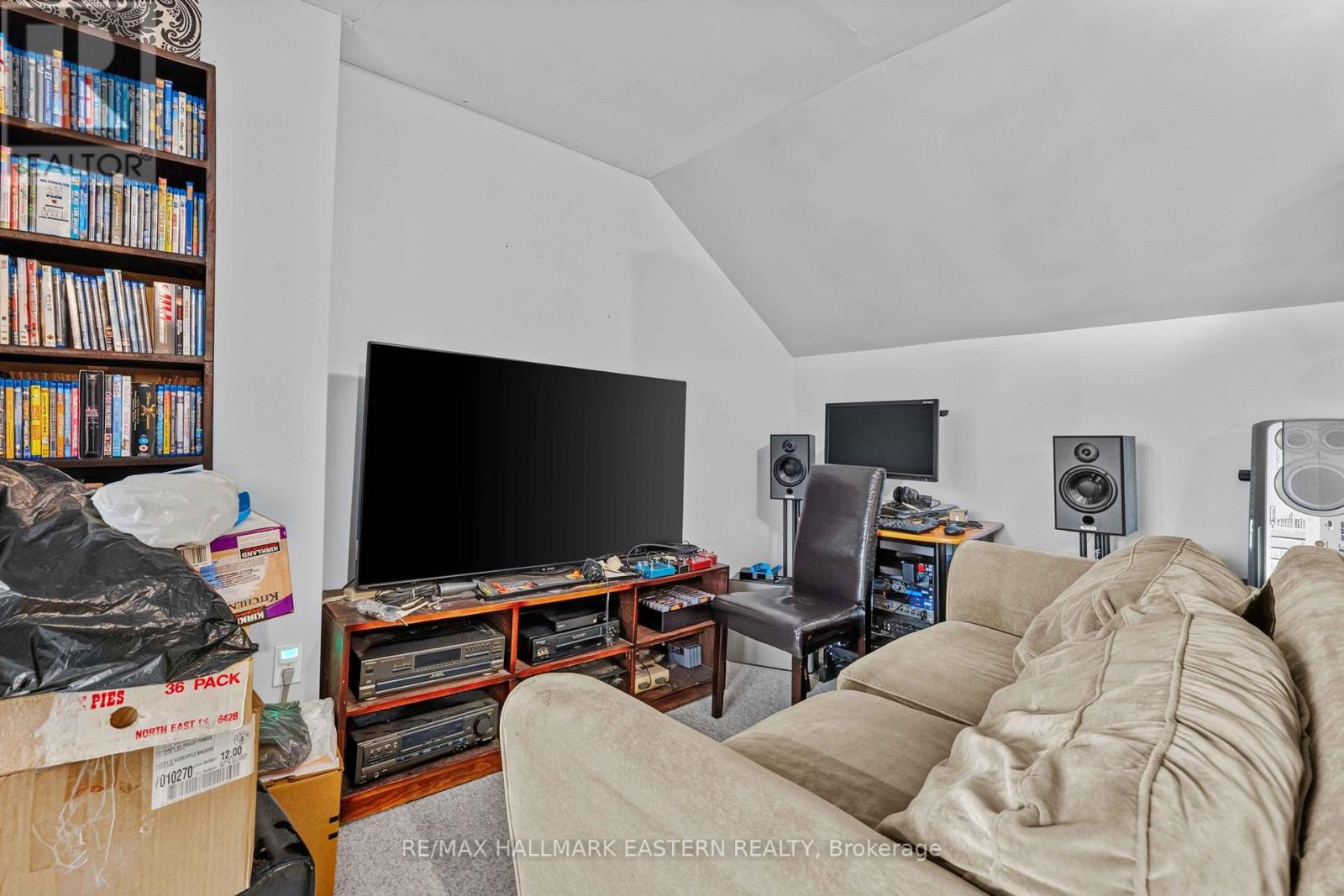 284-288 Brock Street Property Photo 27