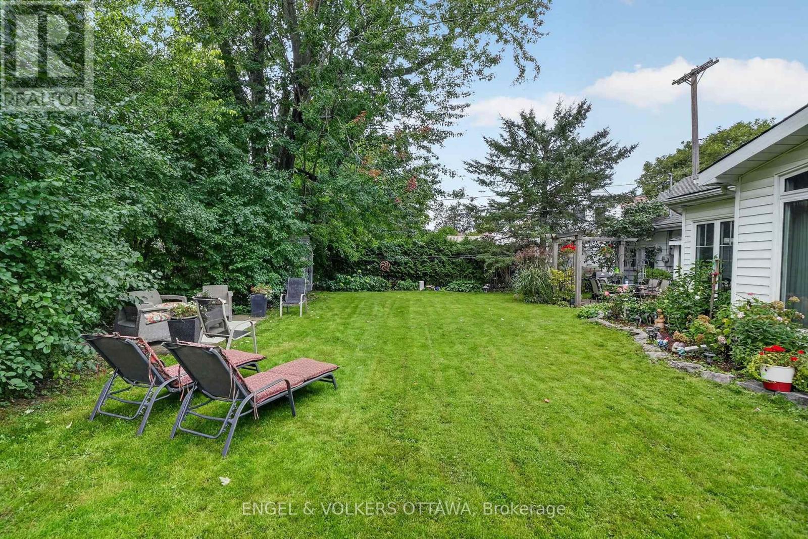 250 Faircrest Road Property Photo 27