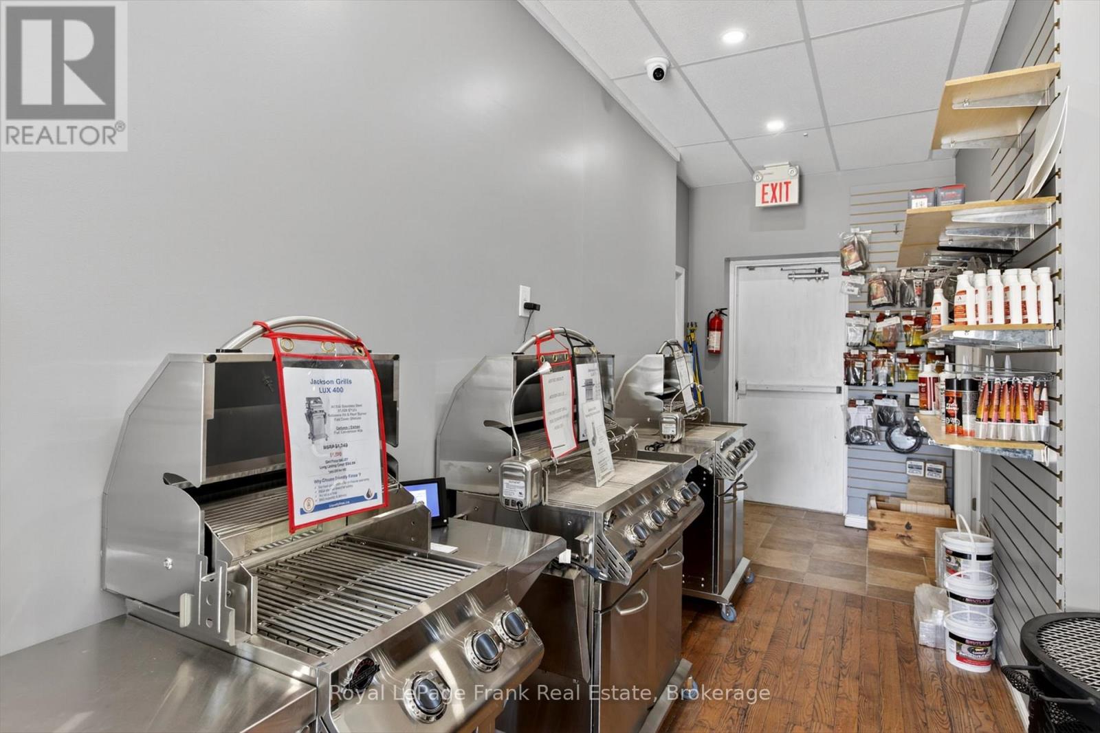 70 King Street E Property Photo 10