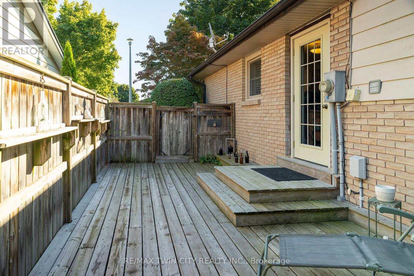 78 Berkley Crescent Property Photo 11
