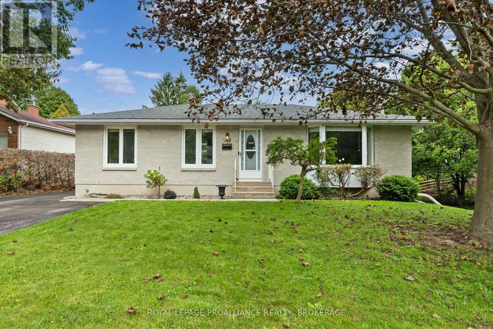 1212 PRINCE CHARLES DRIVE Property Photo 1