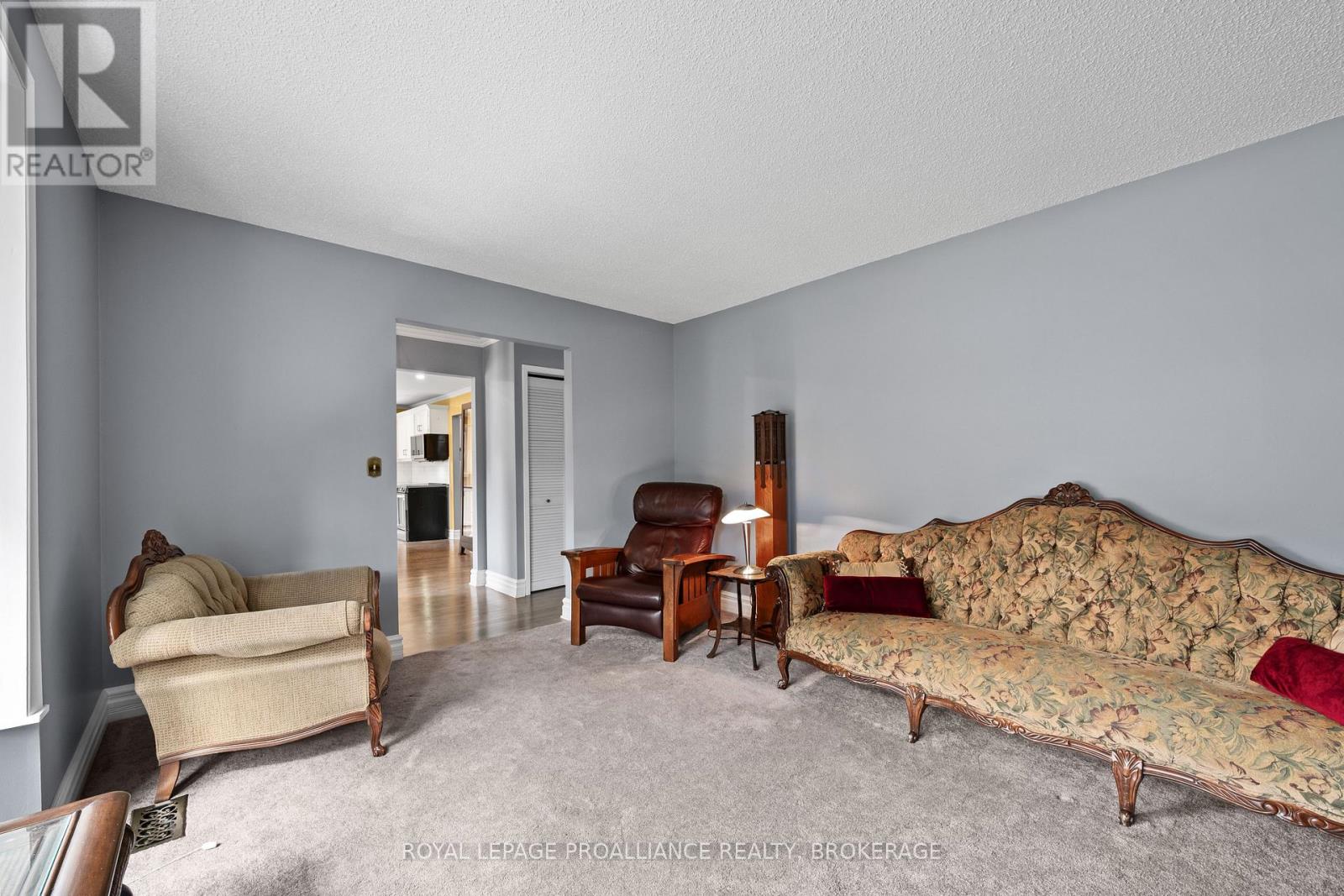 1212 Prince Charles Drive Property Photo 7