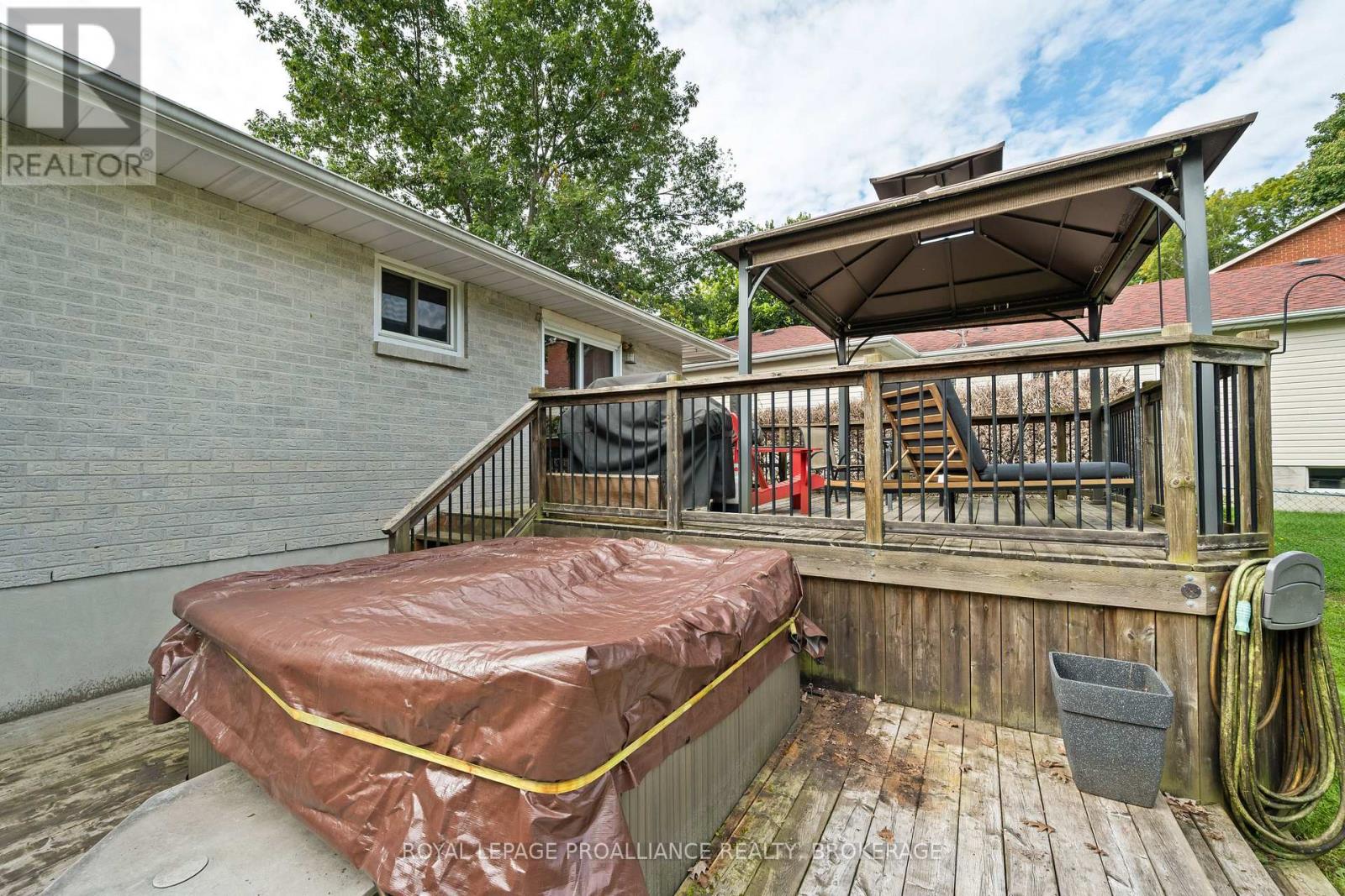 1212 Prince Charles Drive Property Photo 34