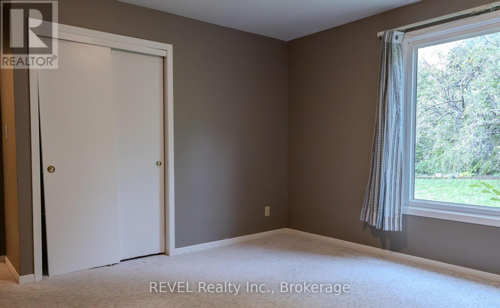 7285 Rolling Acres Crescent Property Photo 17