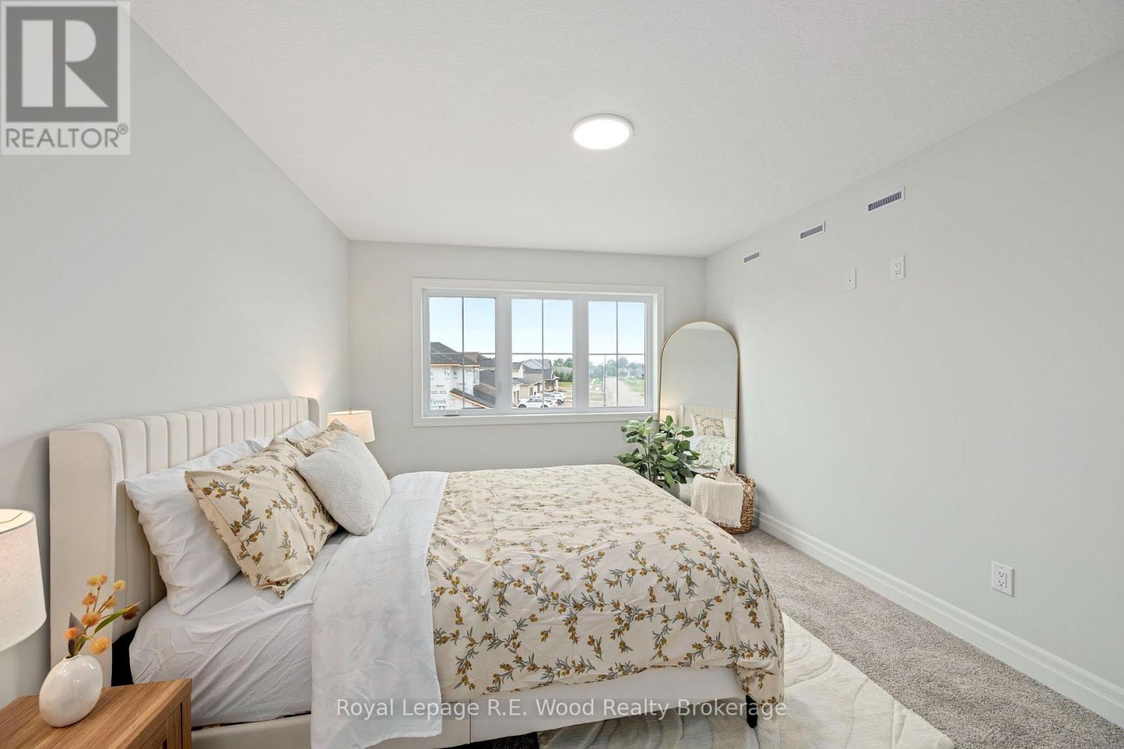 7 Hoylake Road Property Photo 27