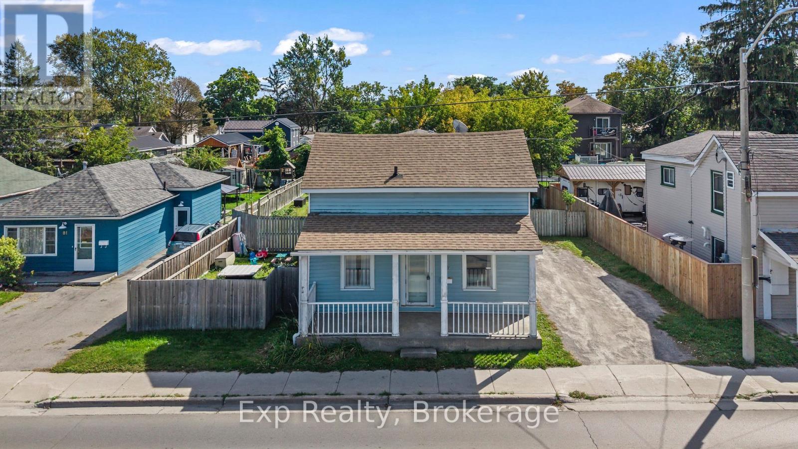 79 College Street E Property Photo 2
