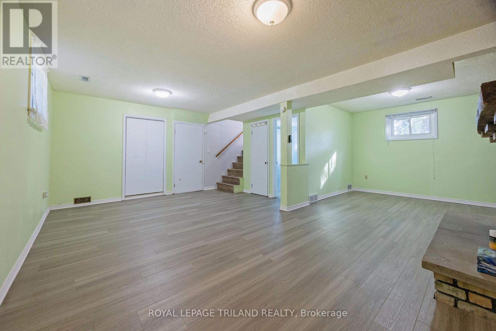 15 Confederation Drive Property Photo 22