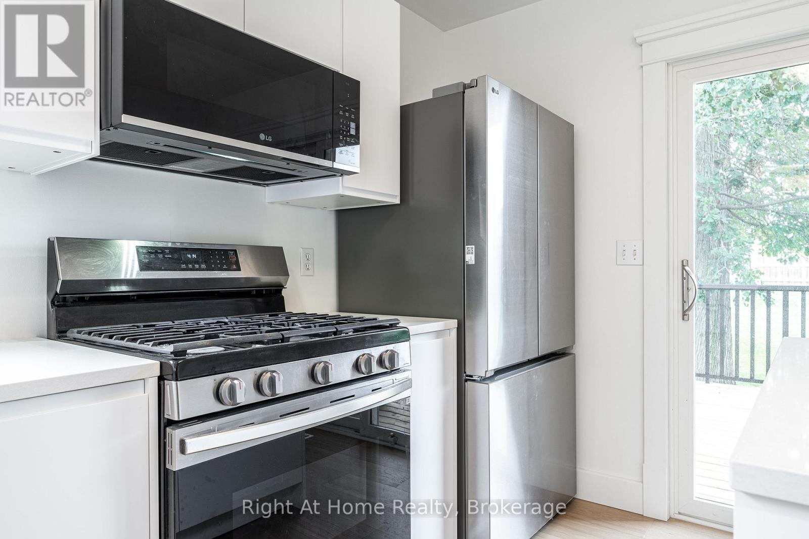 310 Briarhill Drive Property Photo 13