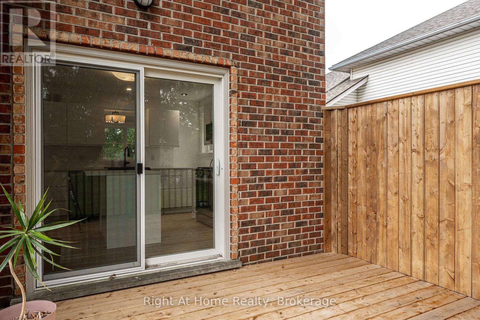 310 Briarhill Drive Property Photo 32