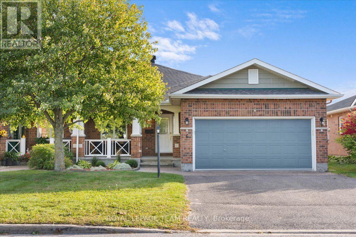 6 AMBERLAKES DRIVE Property Photo 1