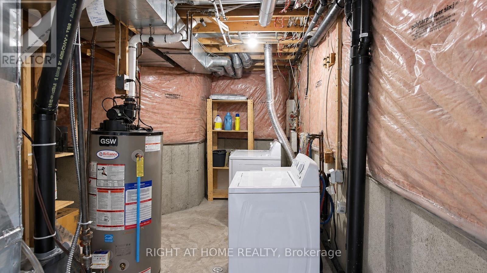 35 Chantilly Street Property Photo 30