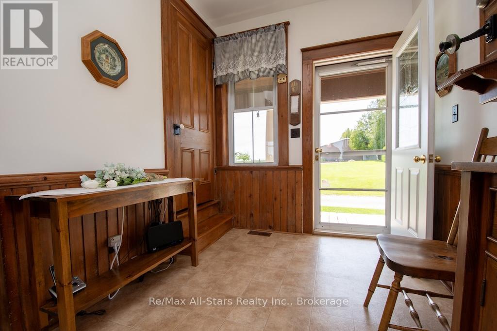 402 Mount Horeb Road Property Photo 6