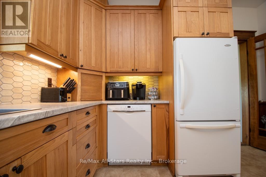 402 Mount Horeb Road Property Photo 10