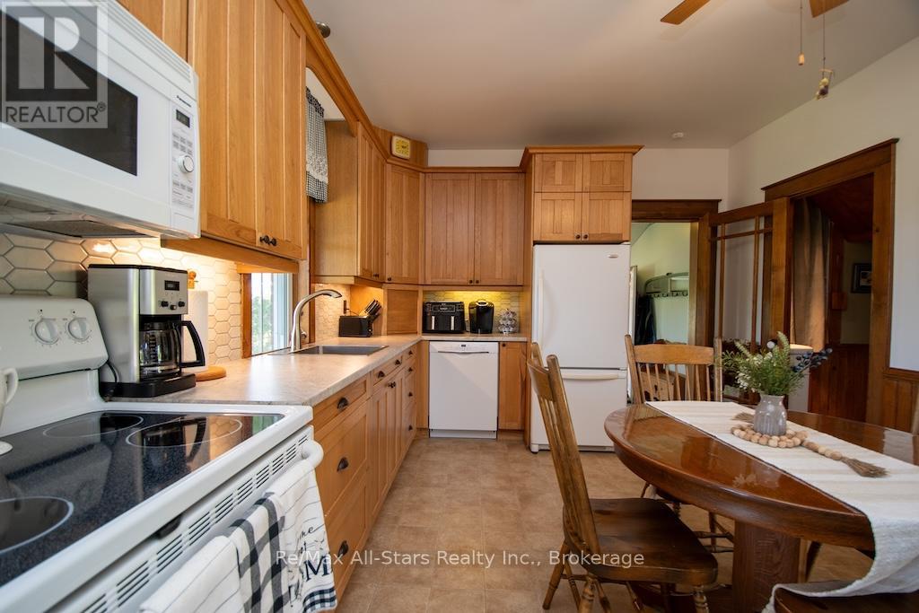 402 Mount Horeb Road Property Photo 12