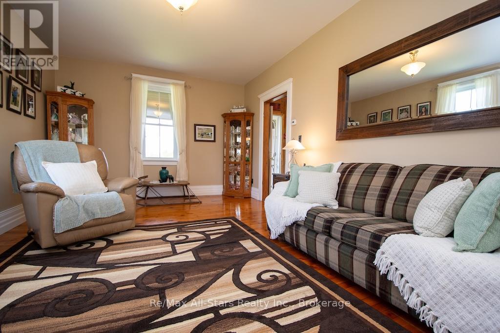402 Mount Horeb Road Property Photo 14