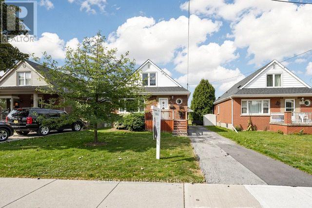 357 East 17th Street Property Photo 1