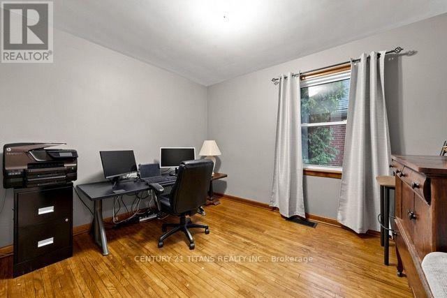 357 East 17th Street Property Photo 18