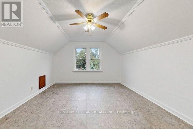357 East 17th Street Property Photo 31
