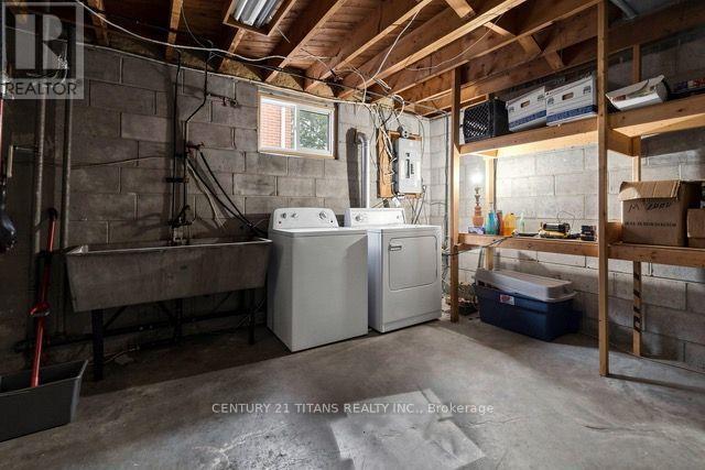 357 East 17th Street Property Photo 34