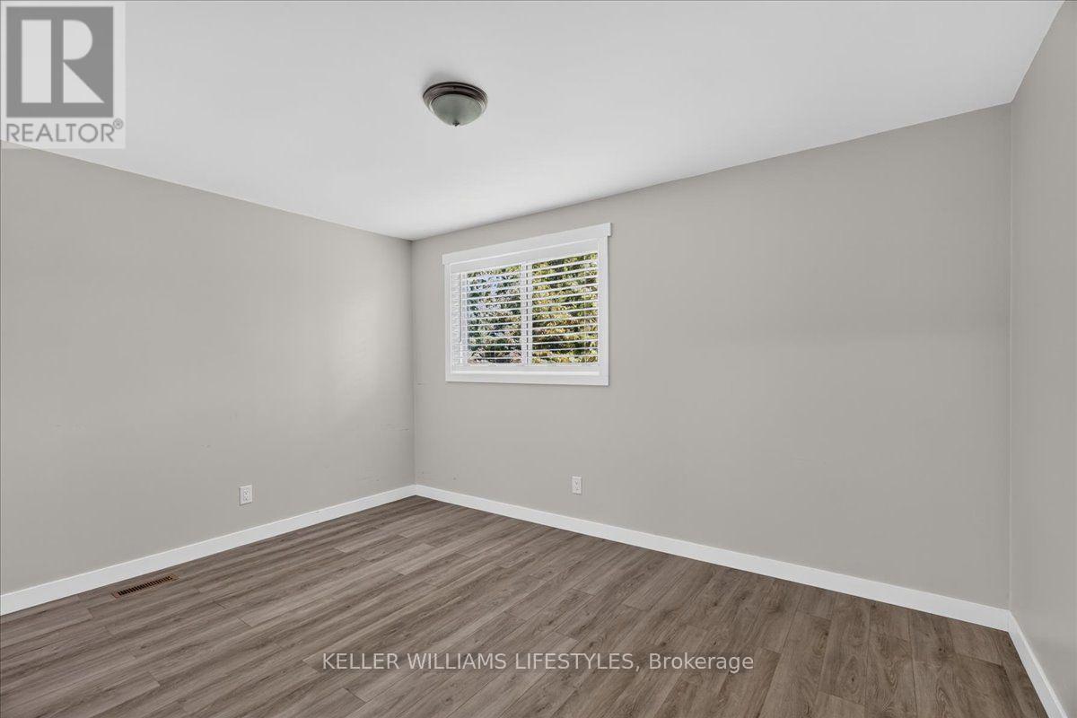 27788 Havelock Street Property Photo 40