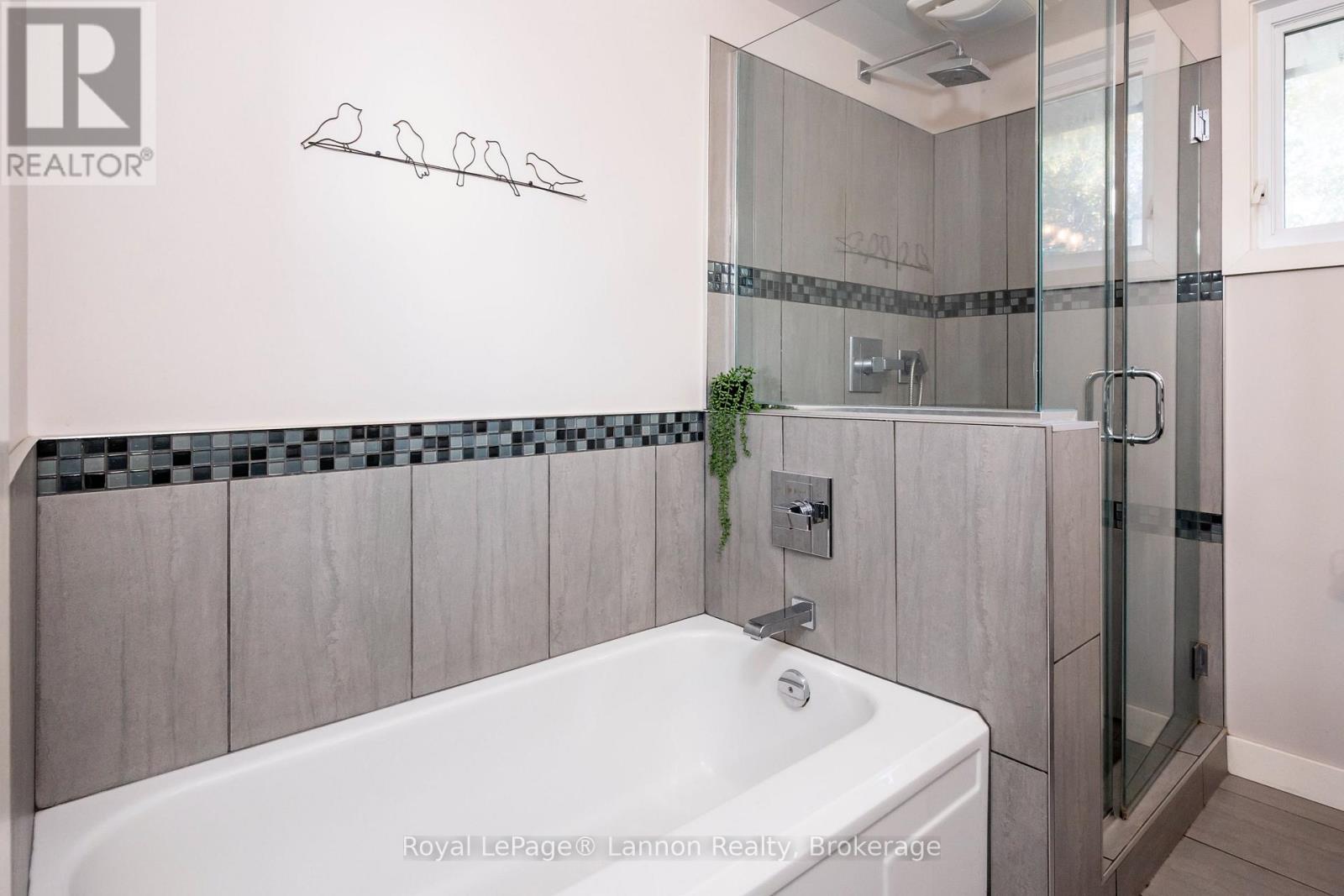 245 Mccomber Crescent Property Photo 28