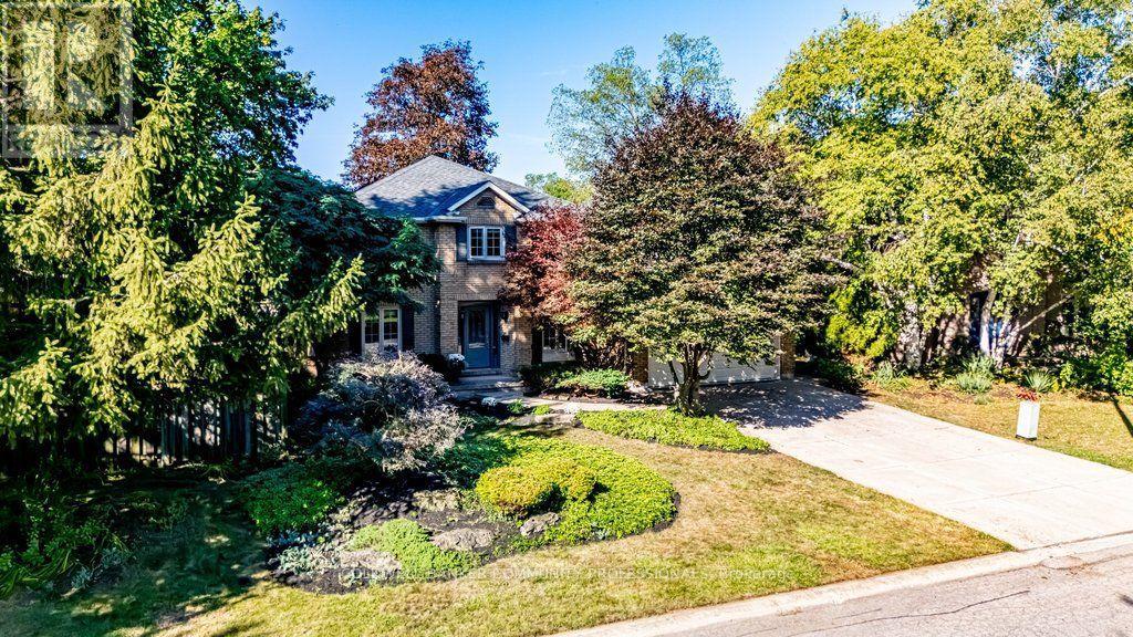 6 Cottonwood Court Property Photo 1