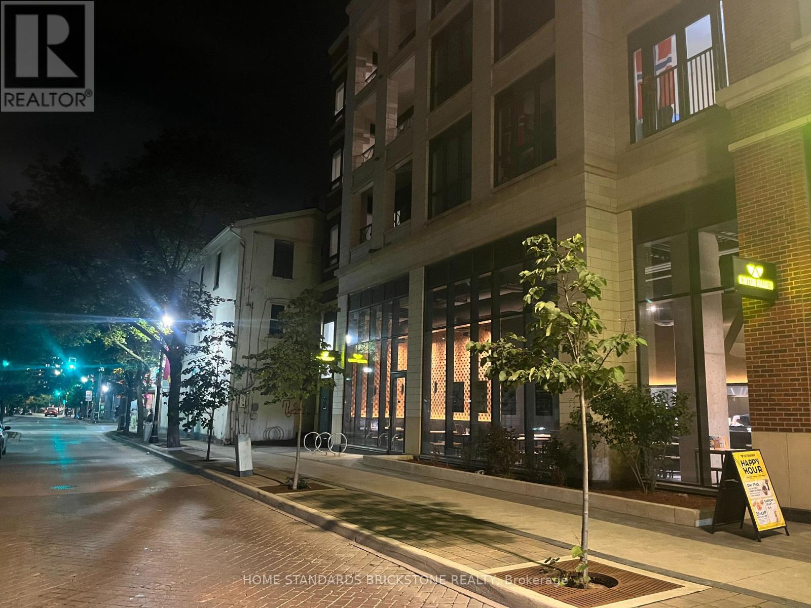 29 John Street N Property Photo 16