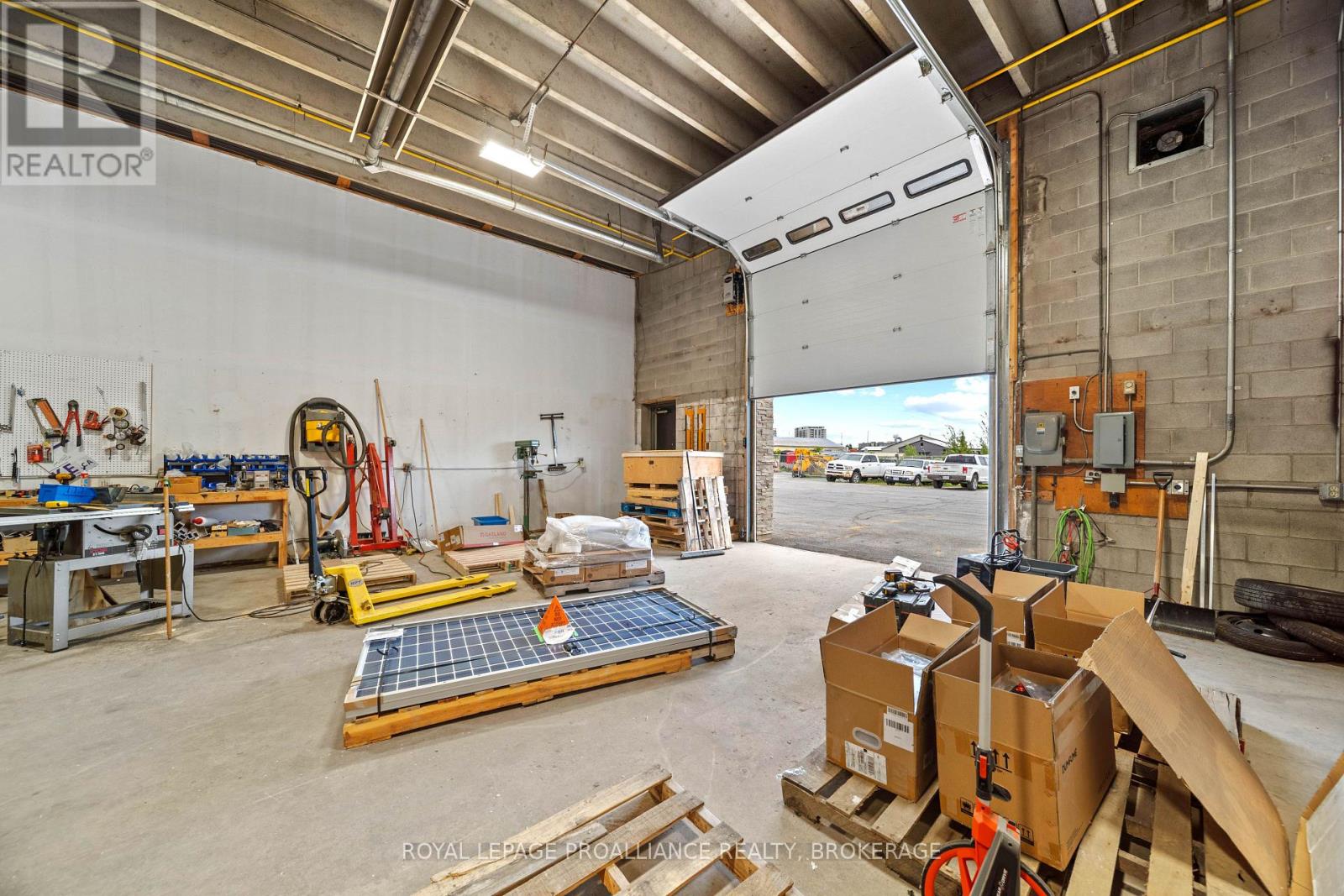 Unit B - 660 Justus Drive Property Photo 10