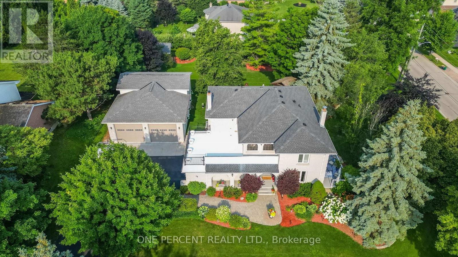 15 Marquette Drive Property Photo 2