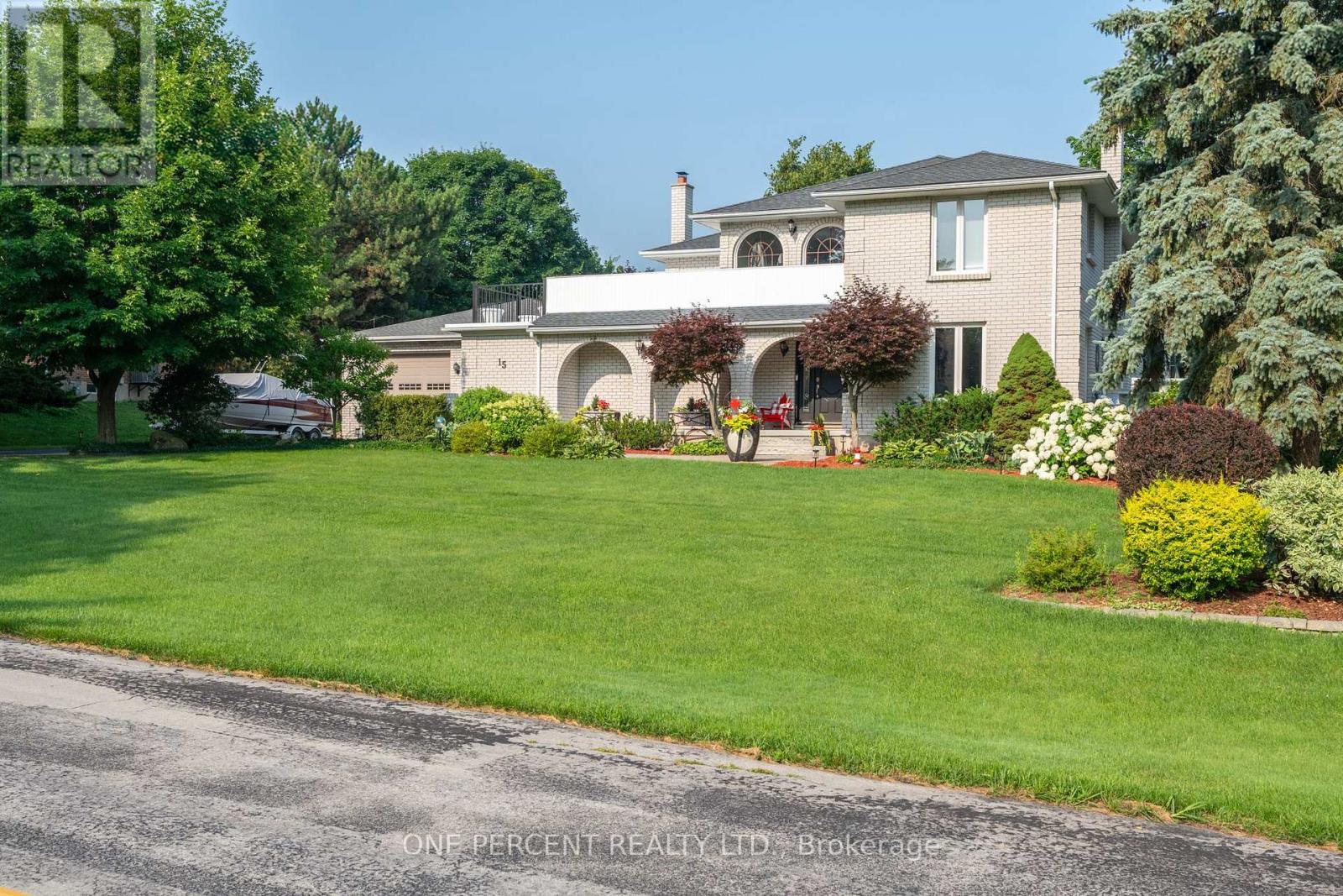 15 Marquette Drive Property Photo 5