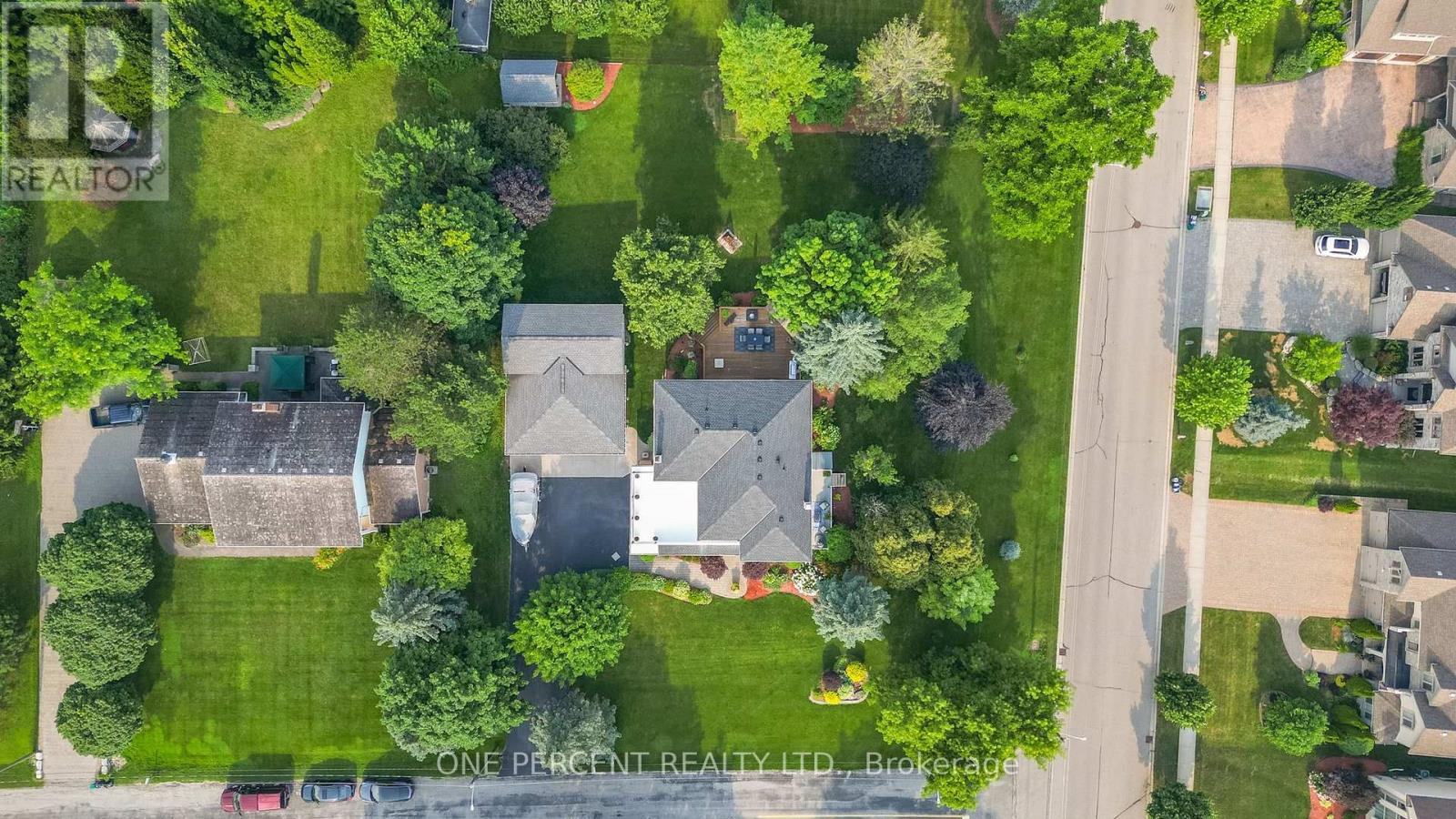 15 Marquette Drive Property Photo 6