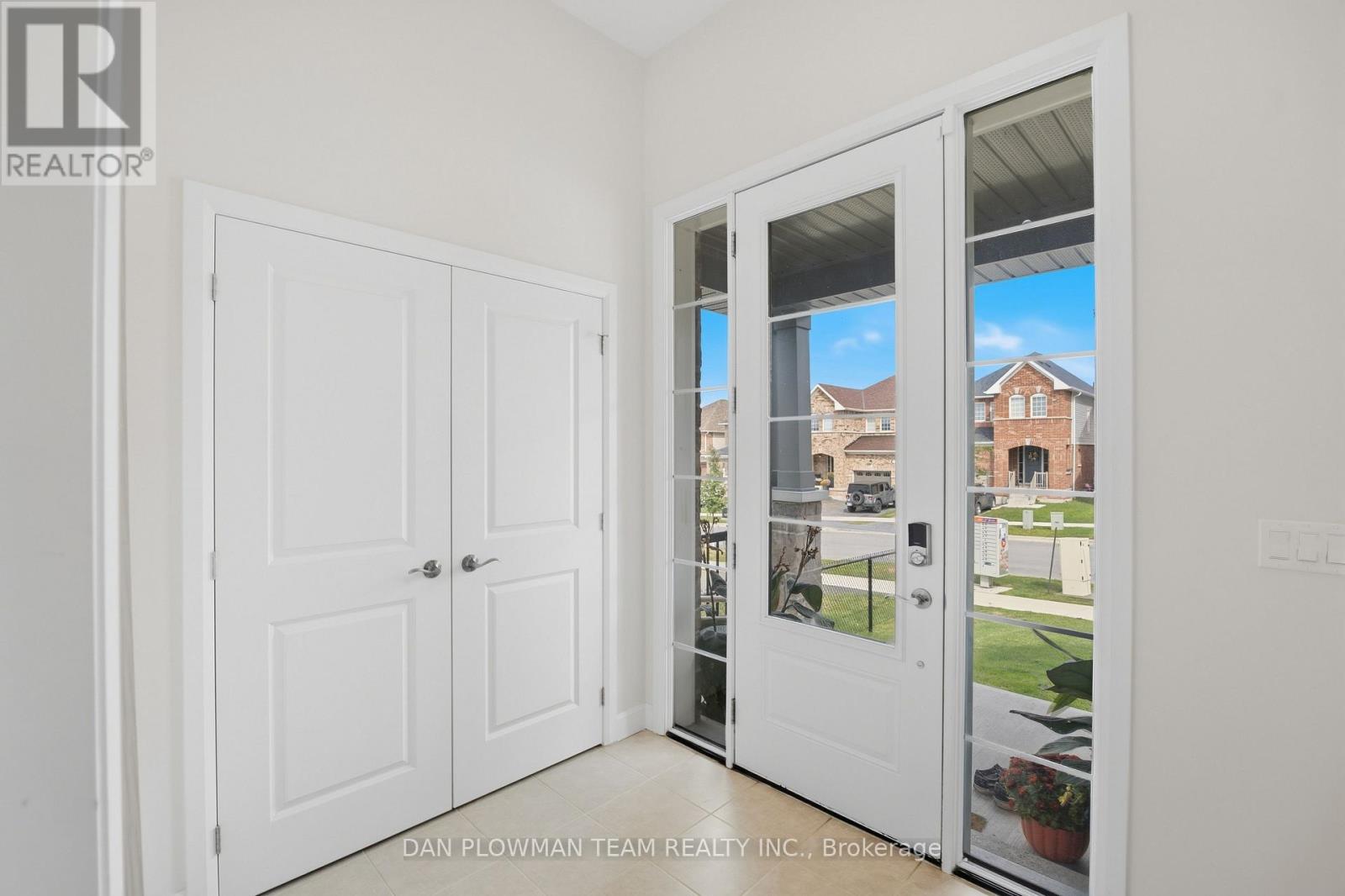 713 Latimer Way Property Photo 3