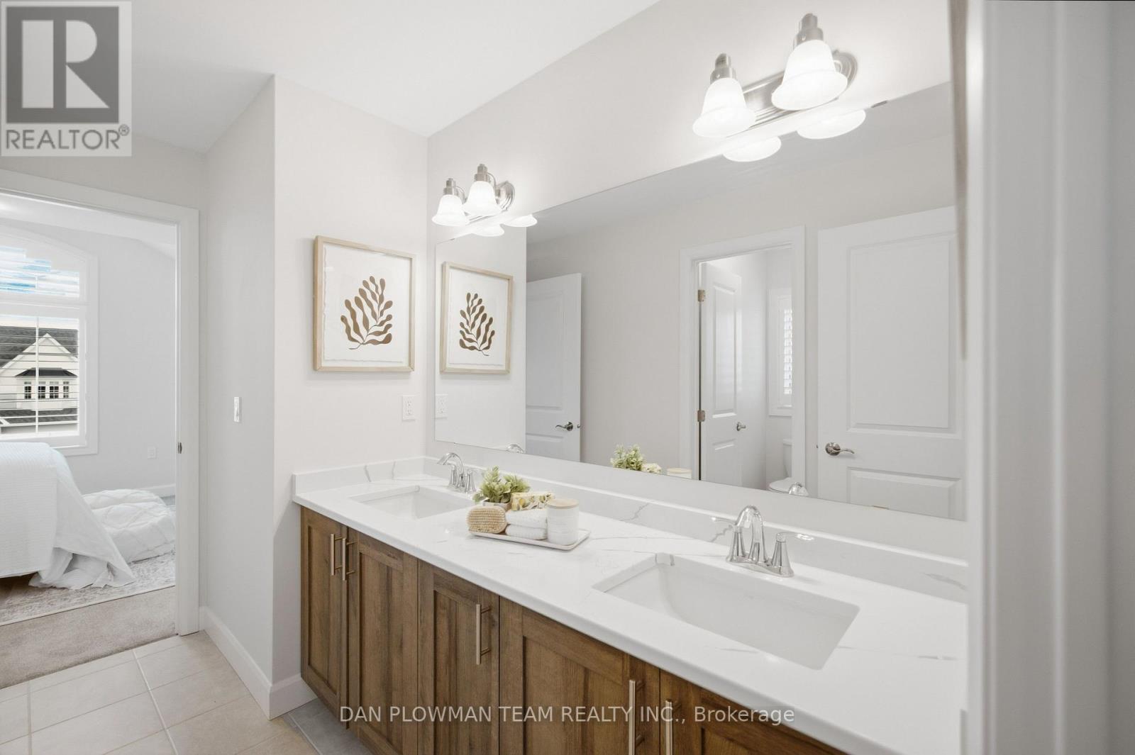 713 Latimer Way Property Photo 38