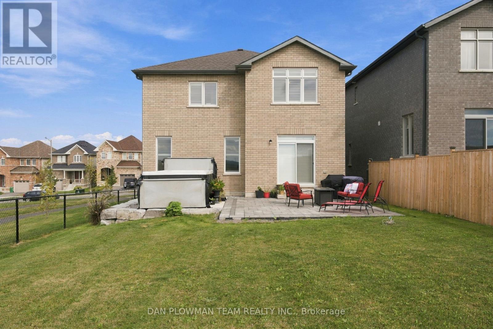 713 Latimer Way Property Photo 39