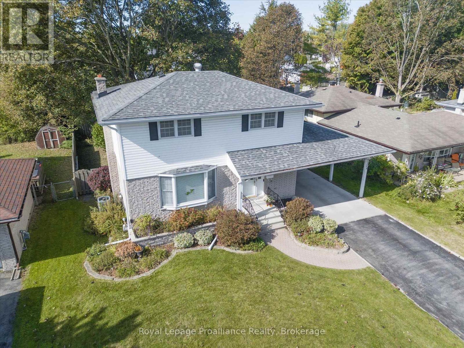 28 SHONIKER AVENUE