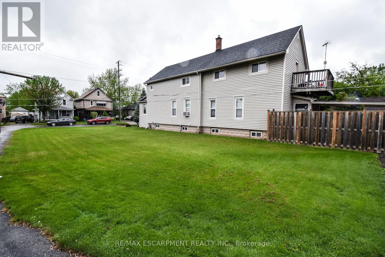 258 Hellems Avenue Property Photo 16