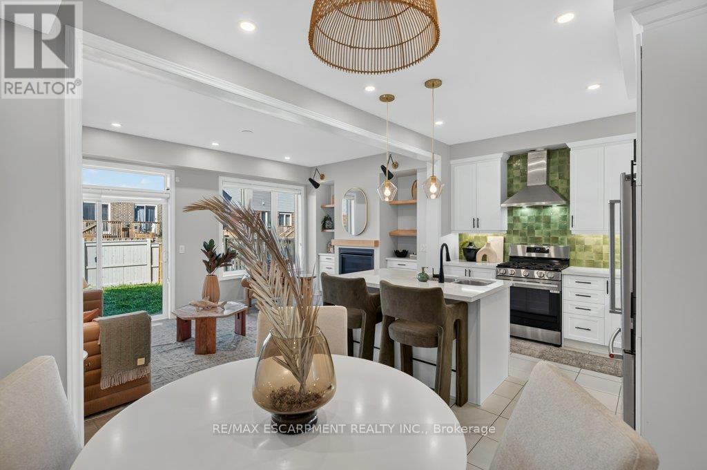 347 Raymond Road Property Photo 1