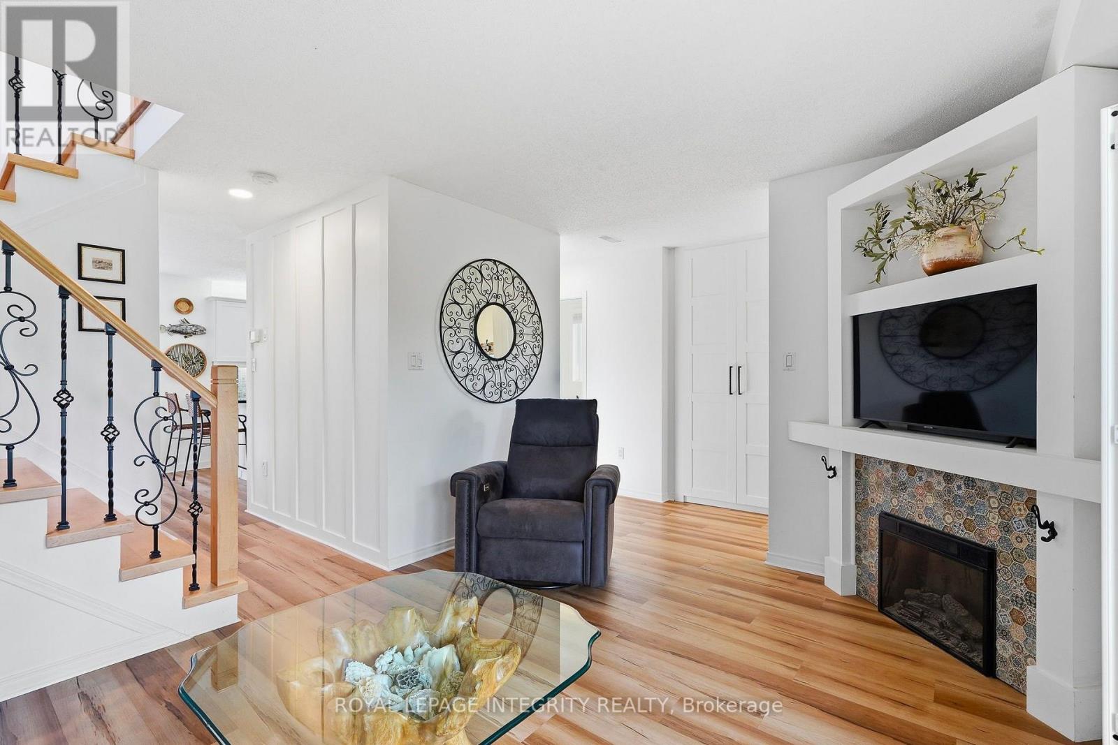 3365 Elie Crescent Property Photo 8