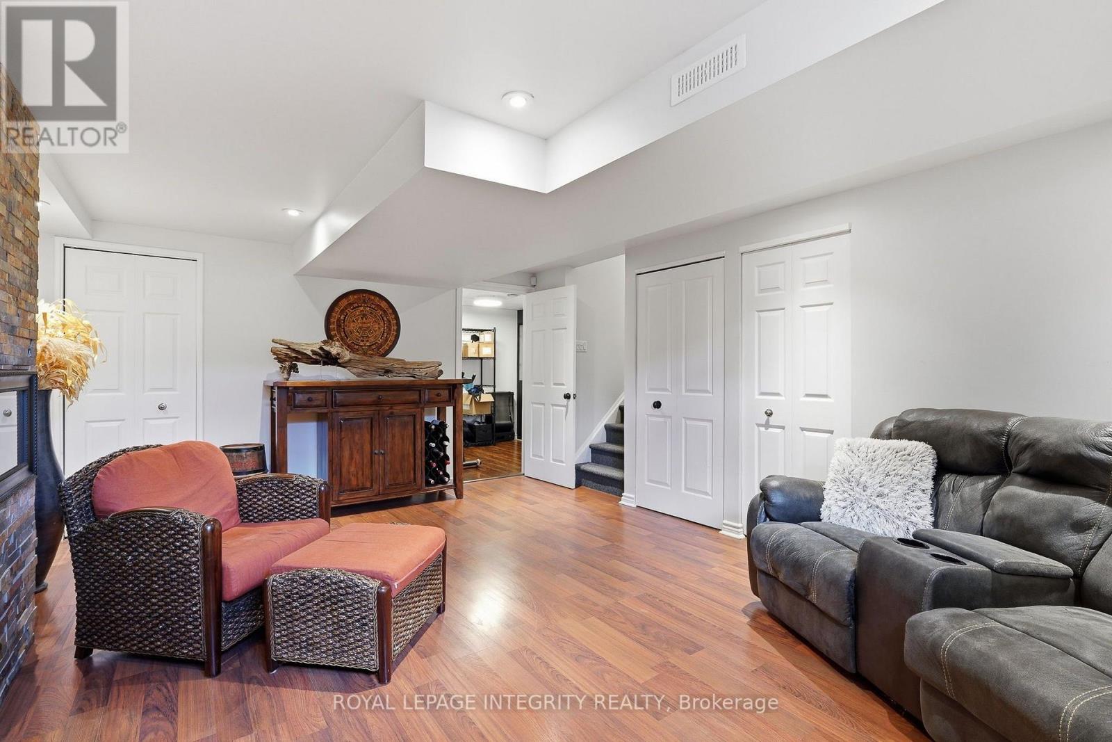3365 Elie Crescent Property Photo 26