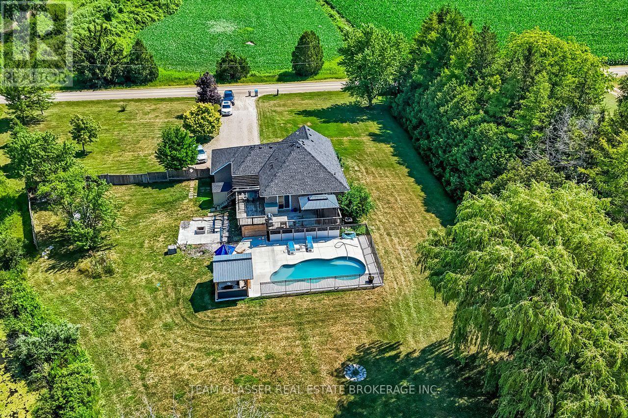 23999 Mayfair Road Property Photo 4