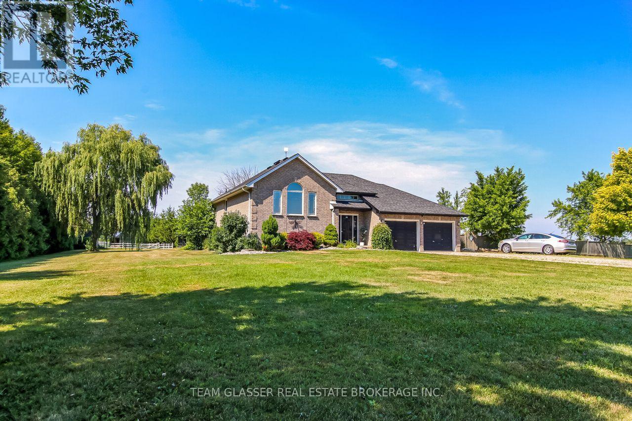 23999 Mayfair Road Property Photo 12