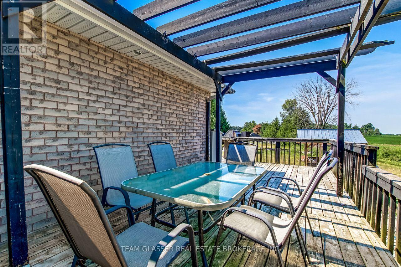23999 Mayfair Road Property Photo 32