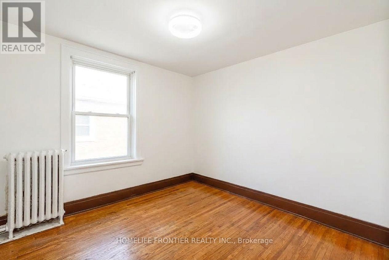 643 2nd Avenue E Property Photo 21