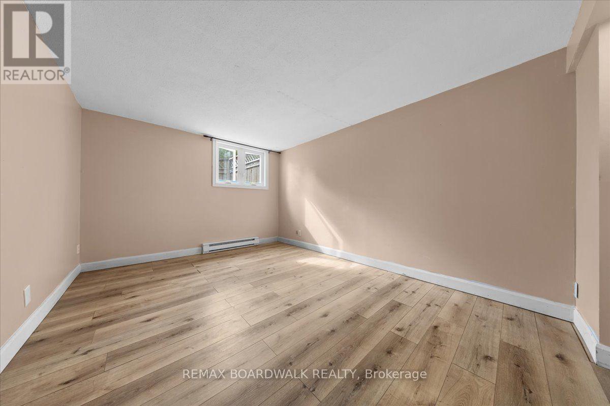 6 - 7 Timberview Way Property Photo 17
