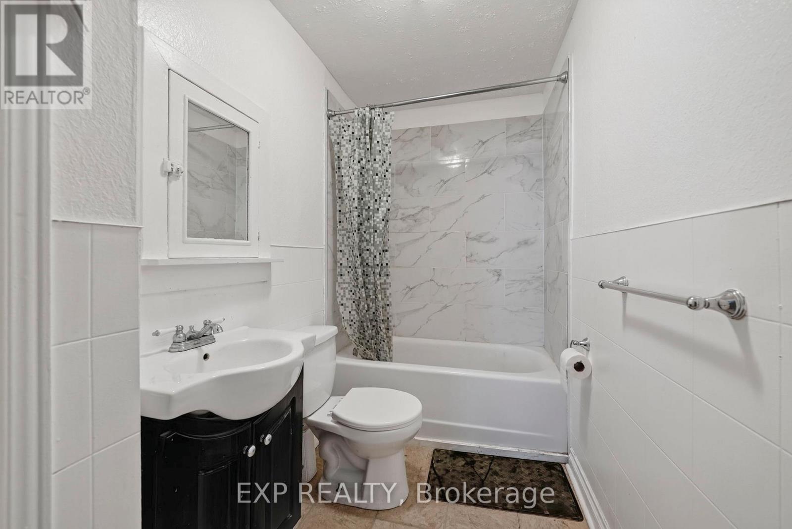 412 Mc Connell Avenue Property Photo 7