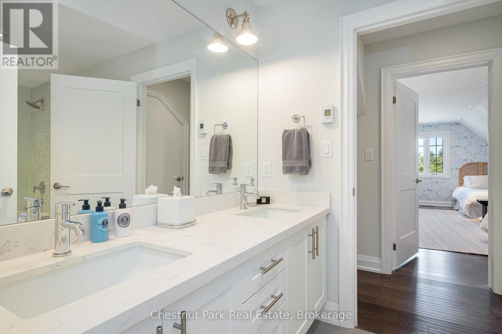 154 Brooker Boulevard Property Photo 24