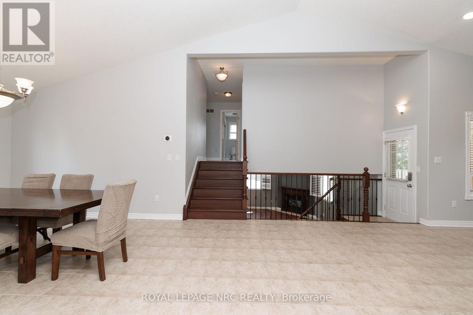 8532 Heikoop Crescent Property Photo 18